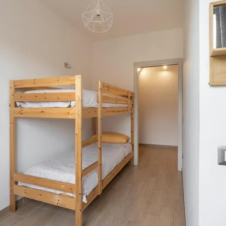 Apartamento Artstay Exclusive Metro & Train