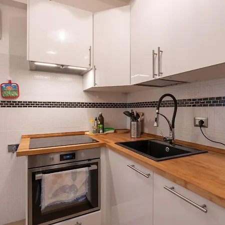 Artstay Exclusive Metro & Train * Roma