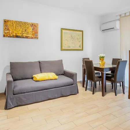 Apartment Artstay - Ancient Style - 7th Floor - Exclusive *